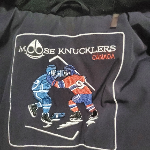 Xs Moose Knuckles Parka coat - Picture 2 of 4